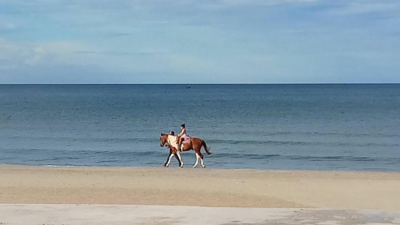 Baanchomchan Hua Hin Luaran gambar